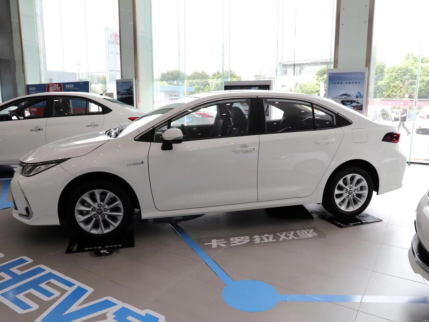 Toyota Corolla 2021 Sedan Car Dual Engine 1.8L E-CVT Flagship New And Use