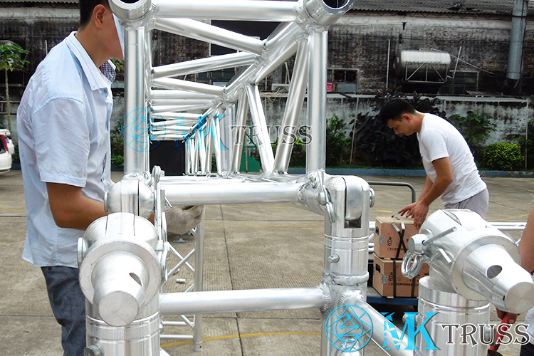 Sturdy Spigoted Ground Support Truss System for Lift Truss DJ Pro Sound and Lighting
