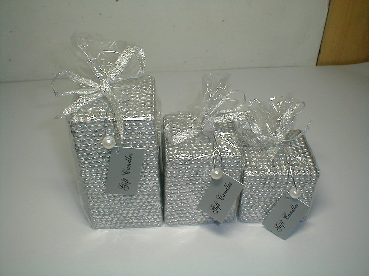 3x3x3"/4"/6"paraffin gold/silver/pearl unscented Xmas square bead candle package of opp bag with printing gift card