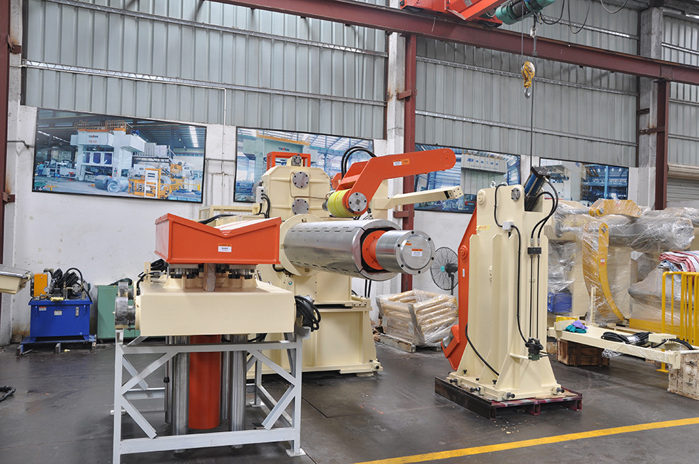 Straightening Shearing Machine Customized Metal Auto Parts Stamping Machine