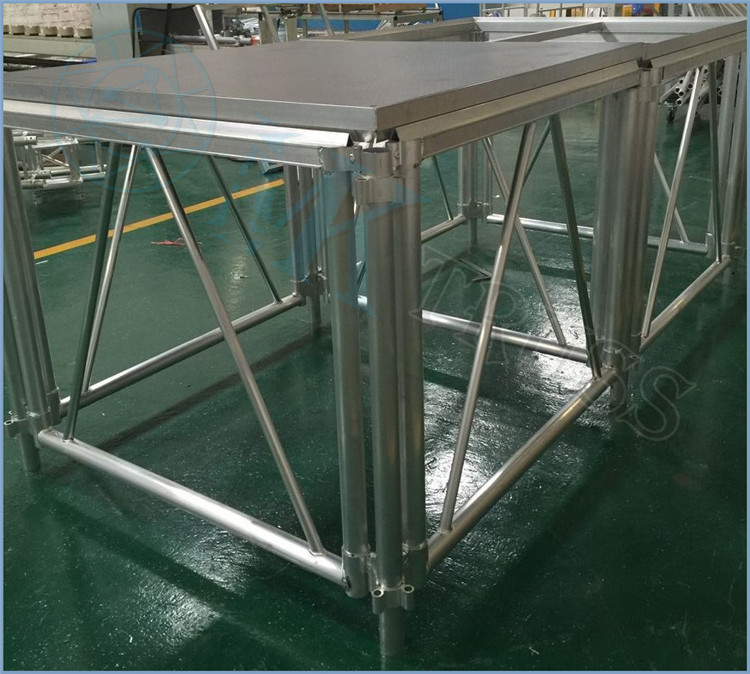 ST-01 Stage Canopy Height Can Be Adjusted from 0.8m to 1.6m