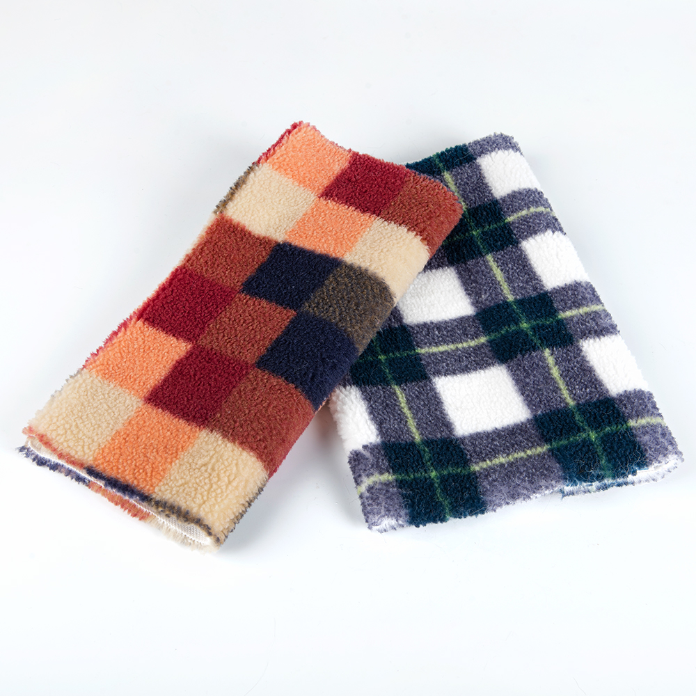Fashional Plush Fabric 300gsm Sample Free for 100% Recycled Polyester Sherpa Teddy Fabric