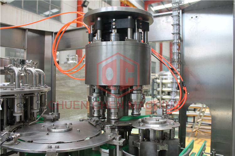 6000 BPH Hot Juice Filling Machine 330ml - 1500ml Plastic Screw Cap Type