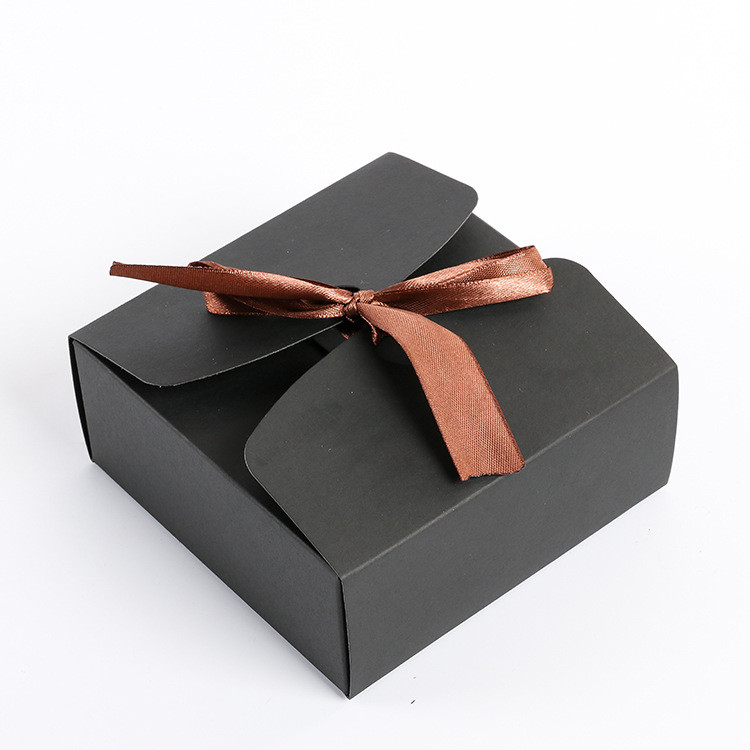 Square Paper Sweet Box Degradable Eco - Friendly Material With Ribbon