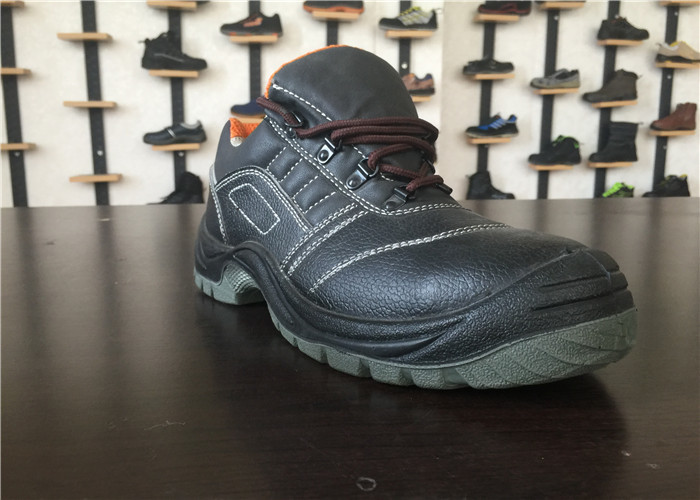Breathable Leather Safety Shoes Porous Mesh Lining Anti Shock Foam Collar