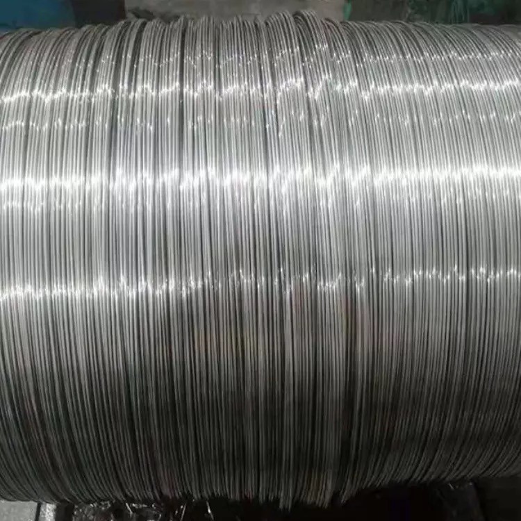 Low Carbon Steel Wire Tensile Strength High 5mm 6mm Low Relaxation Pc Steel Wire Rod