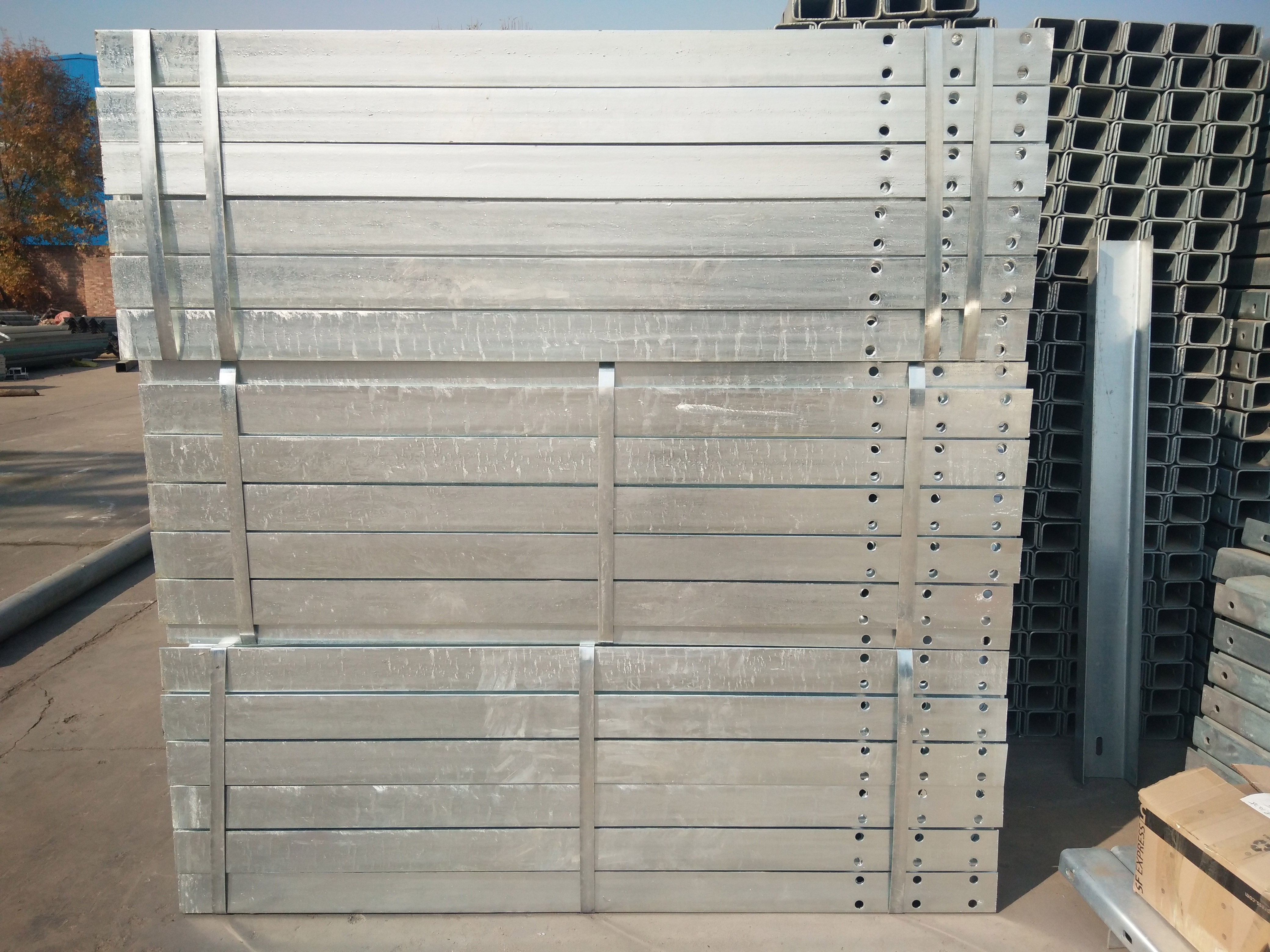 Road Traffic Safe H Post for Security Zinc Coated Galvanized Steel Highway Guardrail