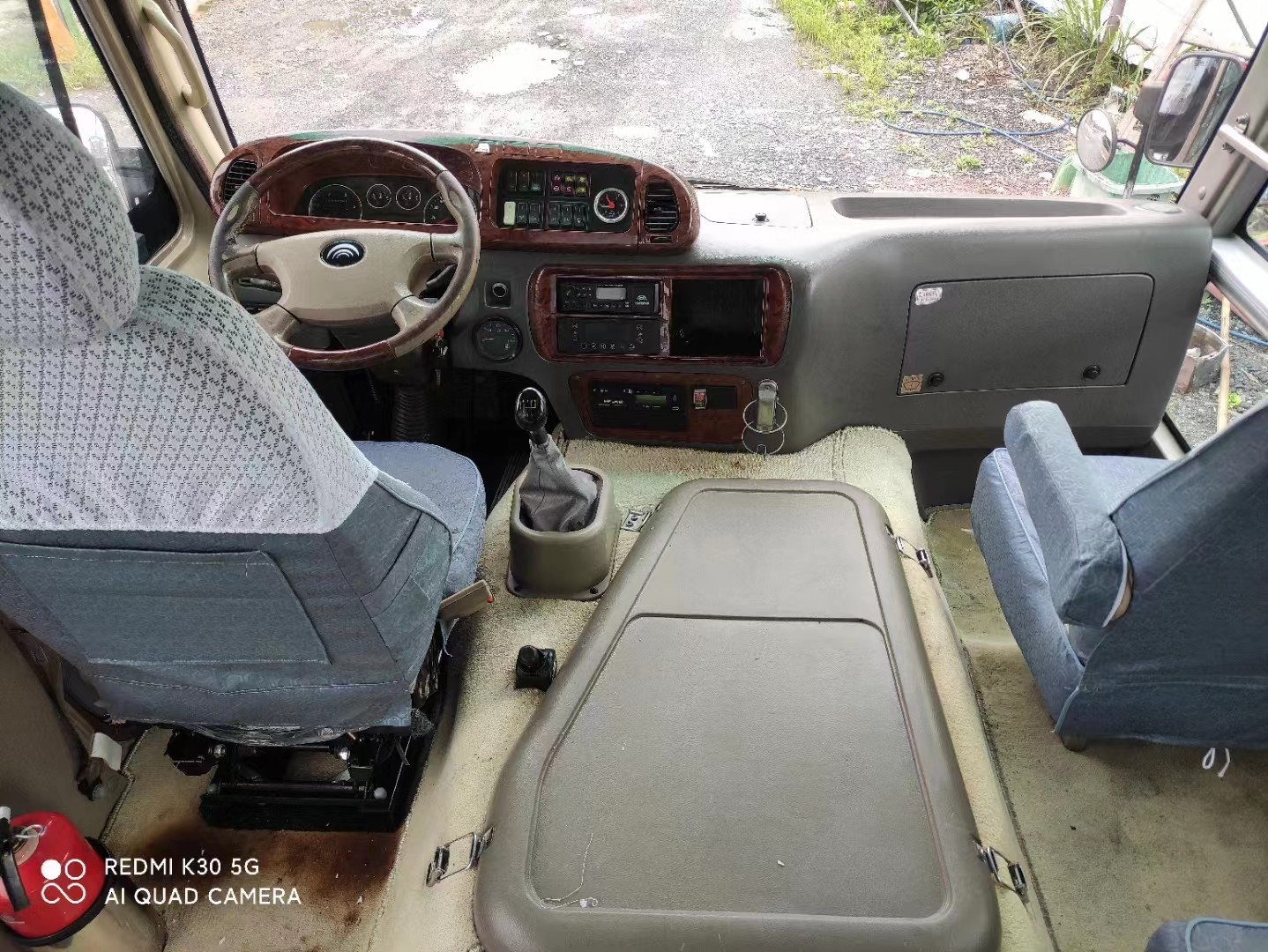 Second Hand Yutong Coaster Bus 21seats Automatic Door Front Engine ZK6708