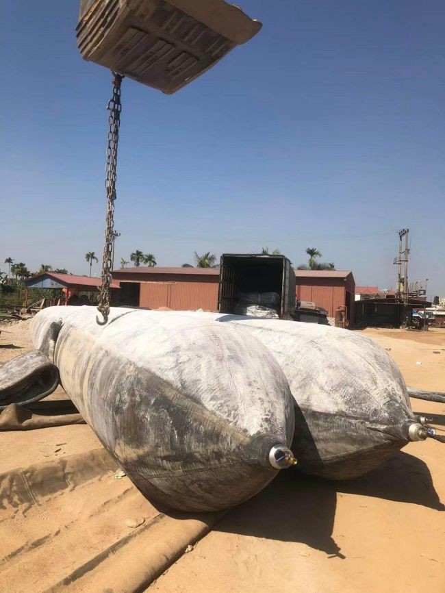 Rubber Ship Launching Boat Lift Marine Airbags Pneumatic Inflatable