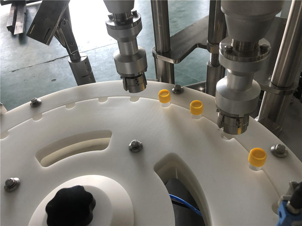 Stainless Steel 5ml Test Tube Aseptic Filling Machine Peristaltic Pump