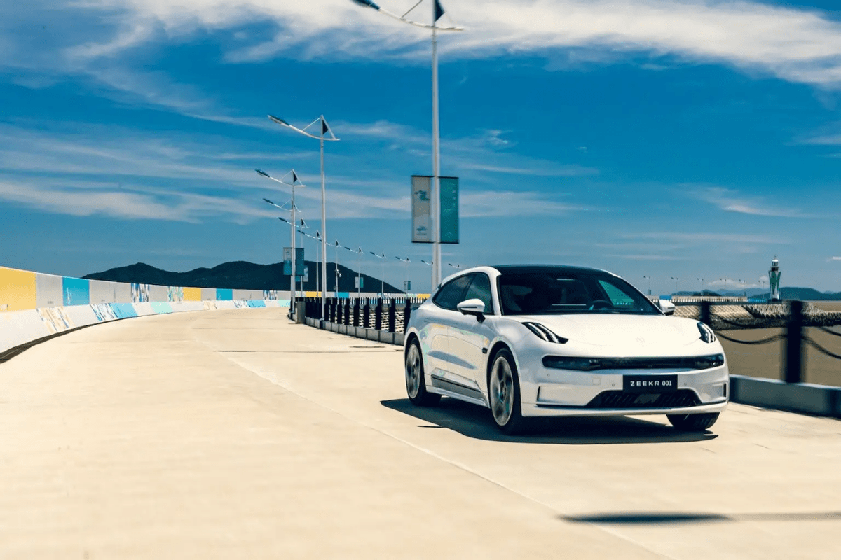 2023 4WD Zeekr-001 new energy cars Energy Vehicle High Speed Electric Car EV Sedan 550Km 610Km 715Km Krypton Geely Zeekr 001