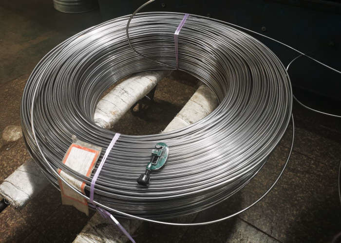 Zinc Coated Galvanized 4.2x0.5 Coiled Line Pipe 240h Salt Spray Test