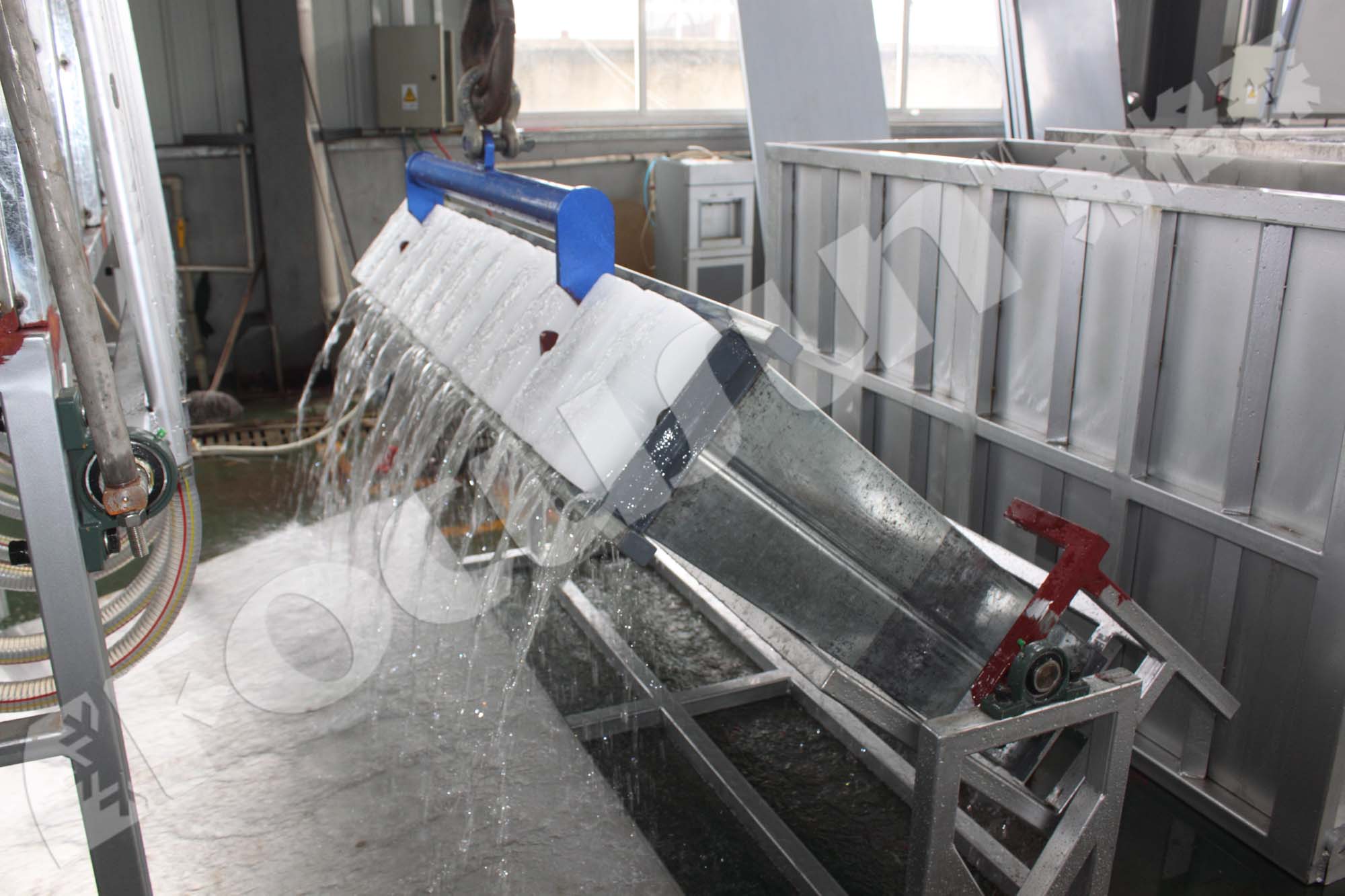 Energy-saving Stainless Steel Brine System Block Ice Machine with R404a Refrigerant