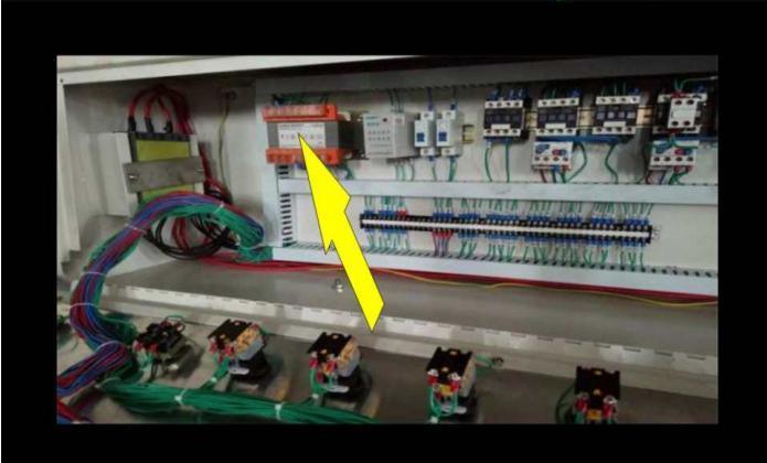 Automatic 11 Motors Glass Mirror Straight Line Beveling and Polishing Machine Glass Processing Edging Machinery