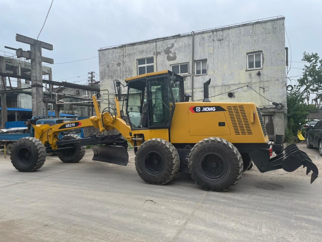 High Speed XCMG GR215 Second Hand Grader Fuel Efficiency For Construction