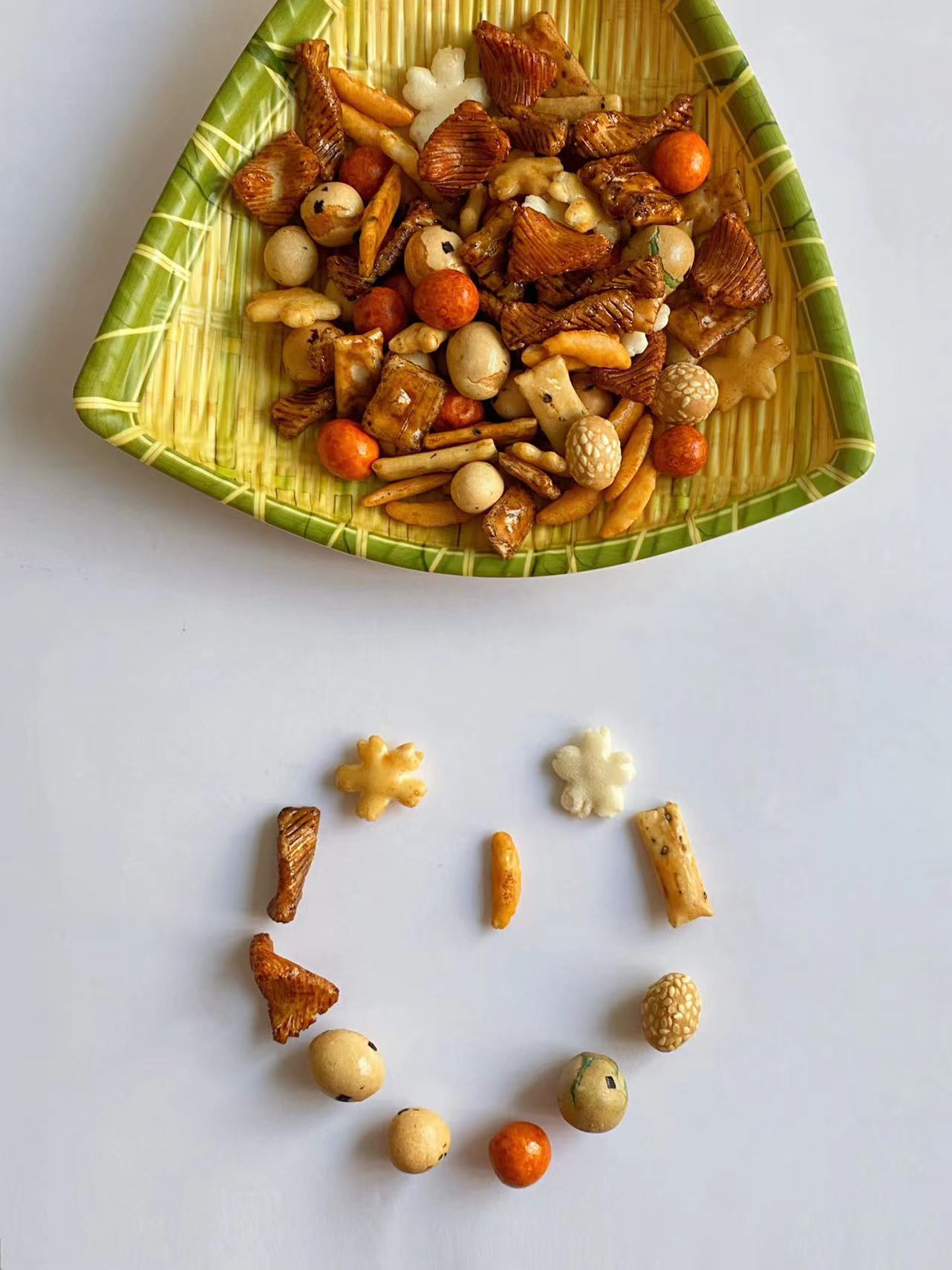 High Temperature Baking Rice Cracker Snacks Mixed Peanut Custom Service