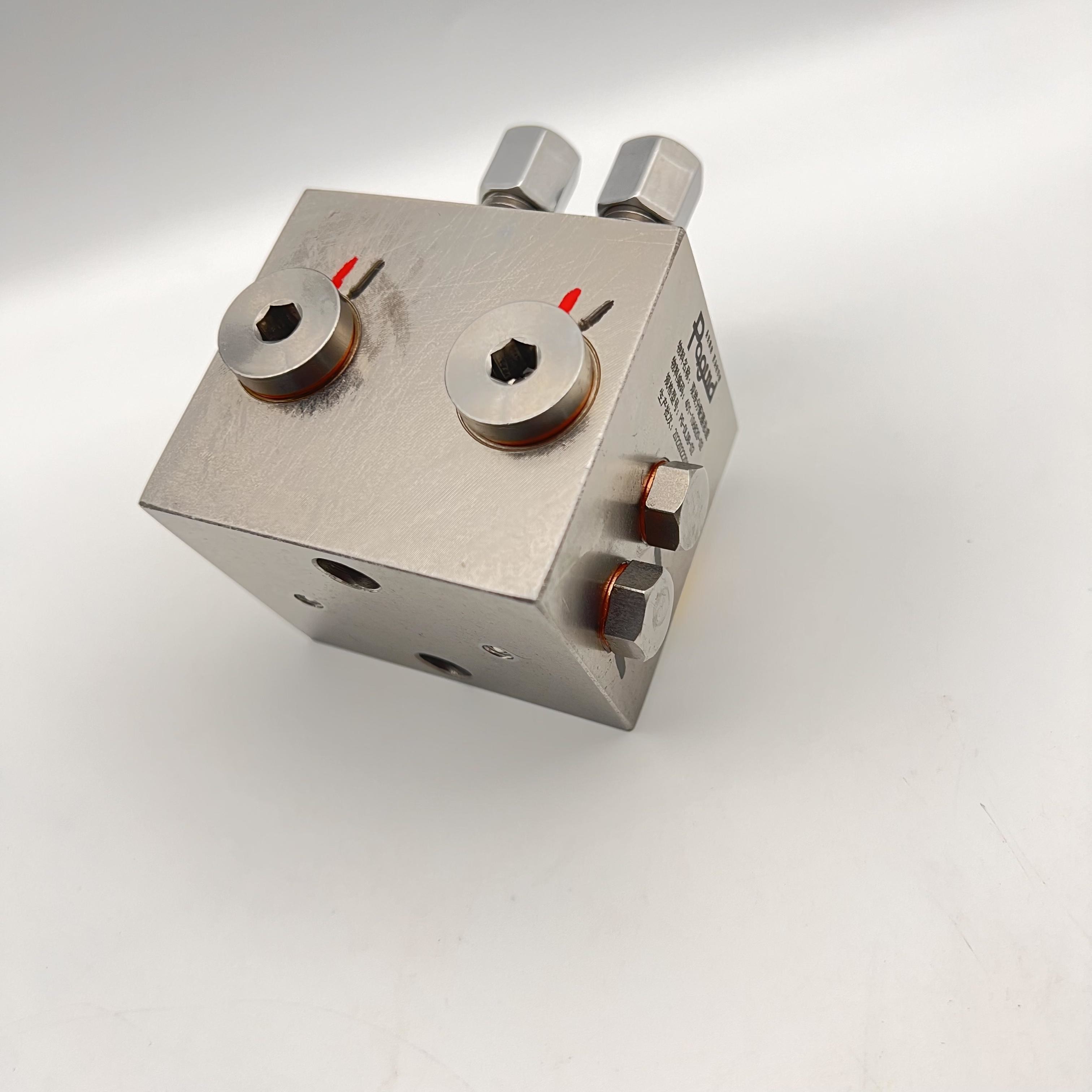 4RZ-0.3/M6D RZ two-wire distributor (lubrication center) Hydraulic Grease Pump
