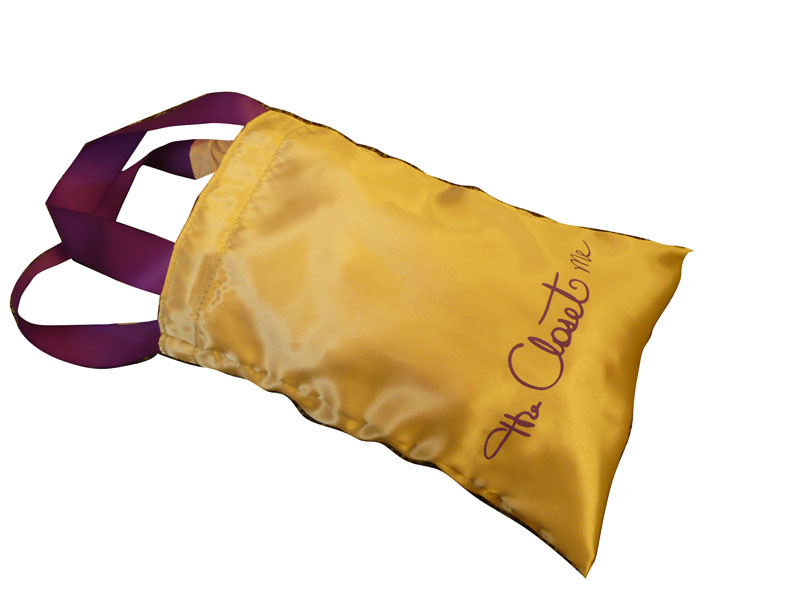 Closet Satin Bag, Fabric Carrier Bags Printed With Ribbon Handle 18 * 23 mm