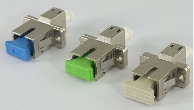 SC/UPC Male to SC/APC Female Fiber Optic Adapter Single Mode SC/APC Female To SC/UPC Male Fiber Optic Coupler