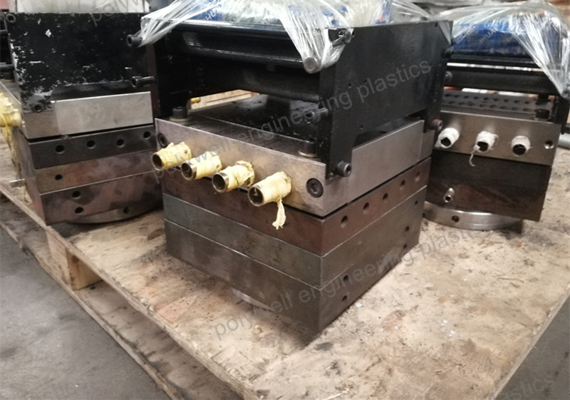 Extruded Tool for Thermal Break Strip Extruding Machine