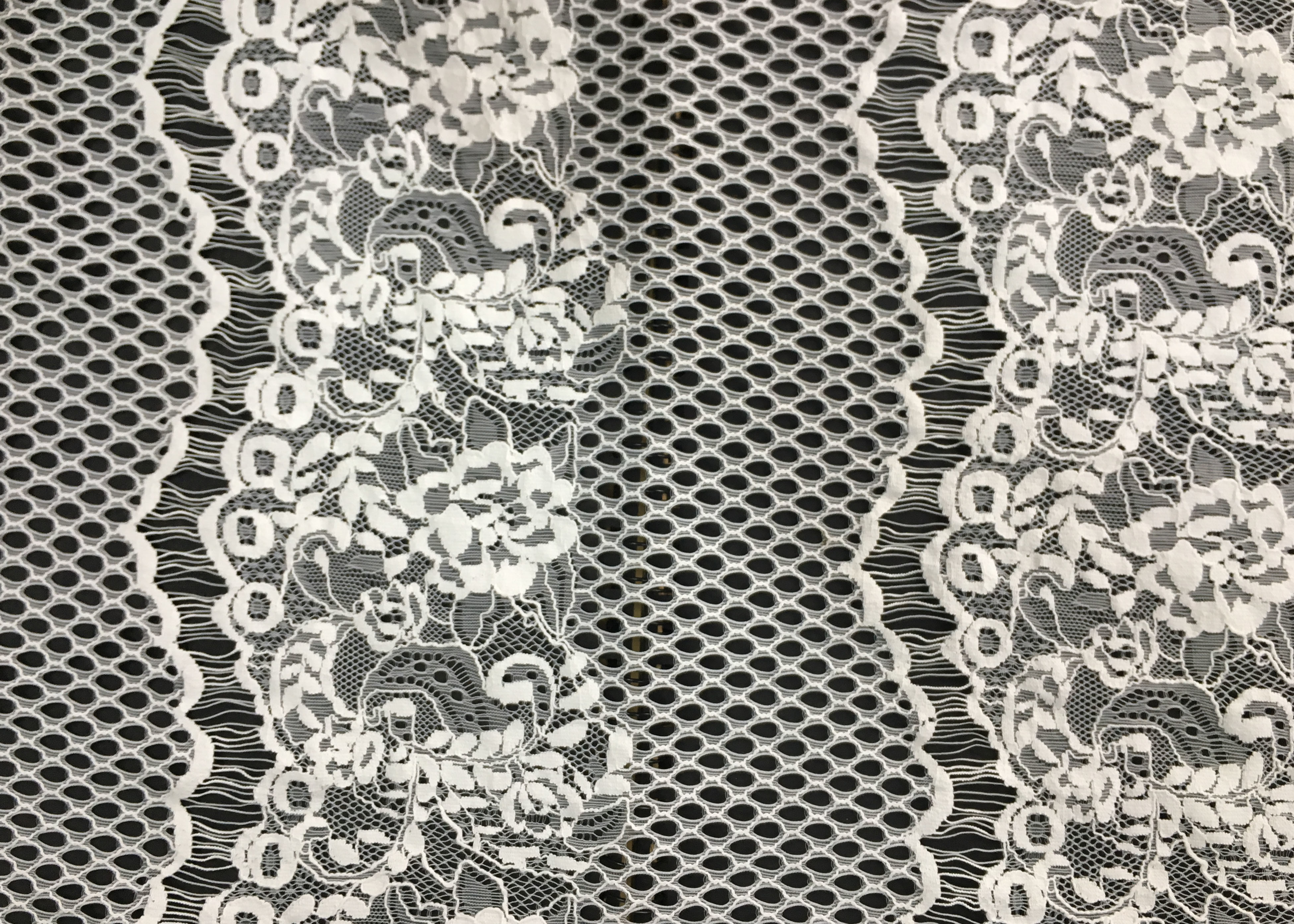 Customized Color Fashion Lingerie Lace Fabric Beads / Rhinestones Decoration