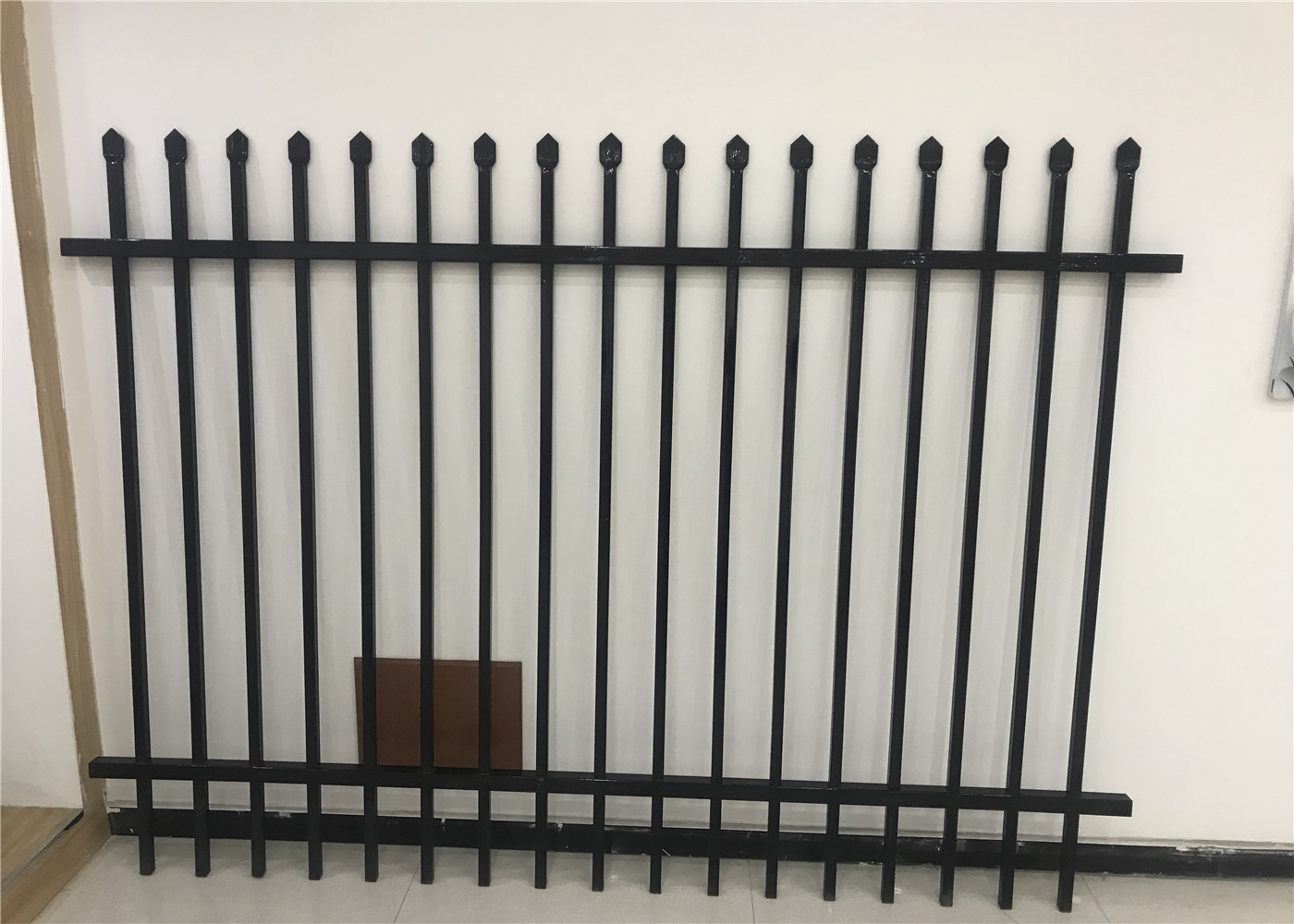 2.1m*2.4m Australia Standard Garrison Fencing 2 rails