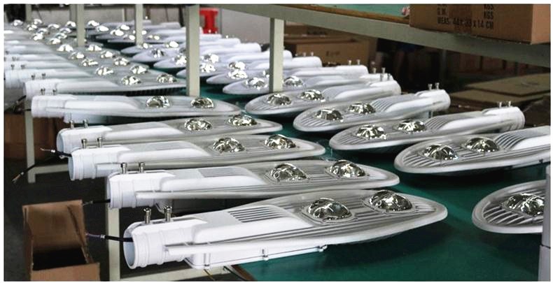 High Efficiency Led Shoebox Light 50W 100W 150W Separated Solar Panel