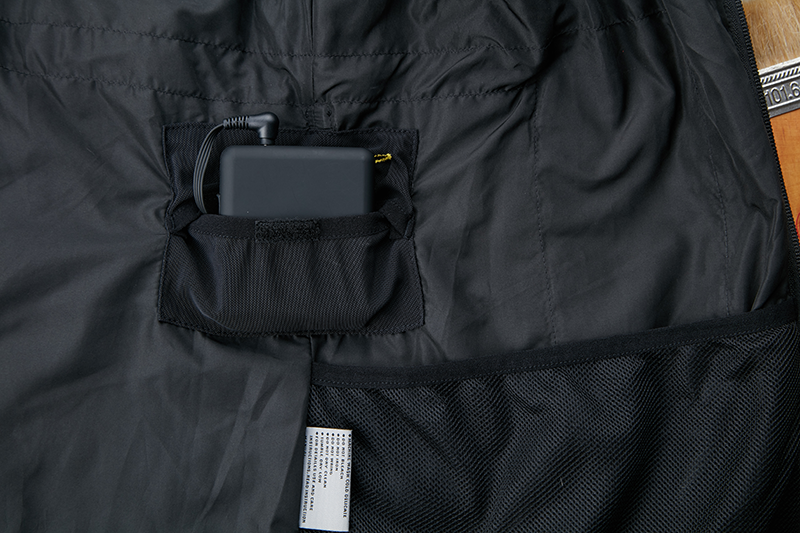 Winter Long Sleeved Jacket For Men With Battery Power Heating