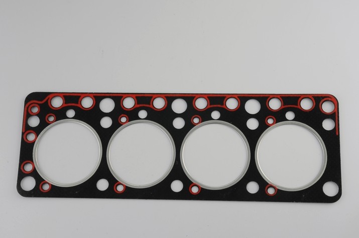 ISUZU 6BD1 Auto Cylinder Head OEM 1-11141195-0 / Engine Repair Kit