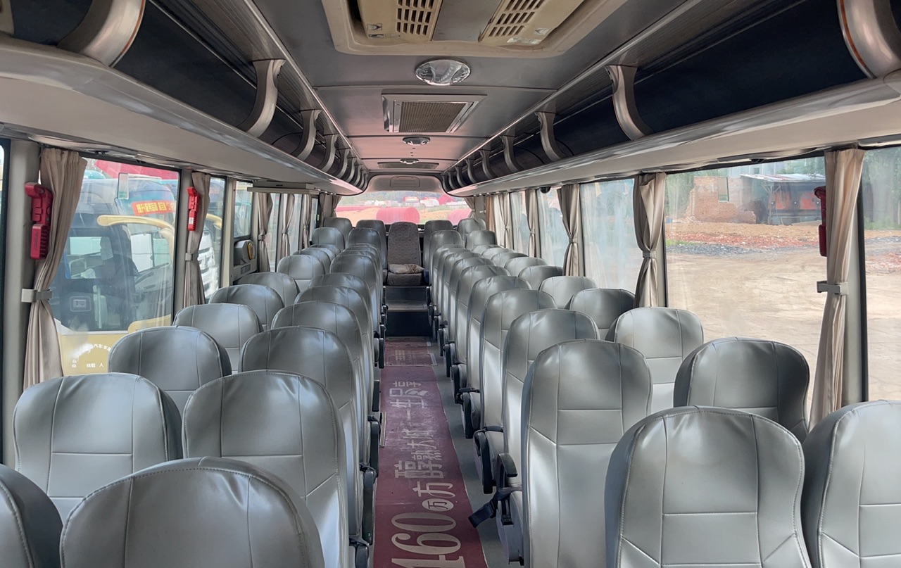 50 Seater Coaches Customized Second Hand Autobus De Transport Public with Seats of 31 50