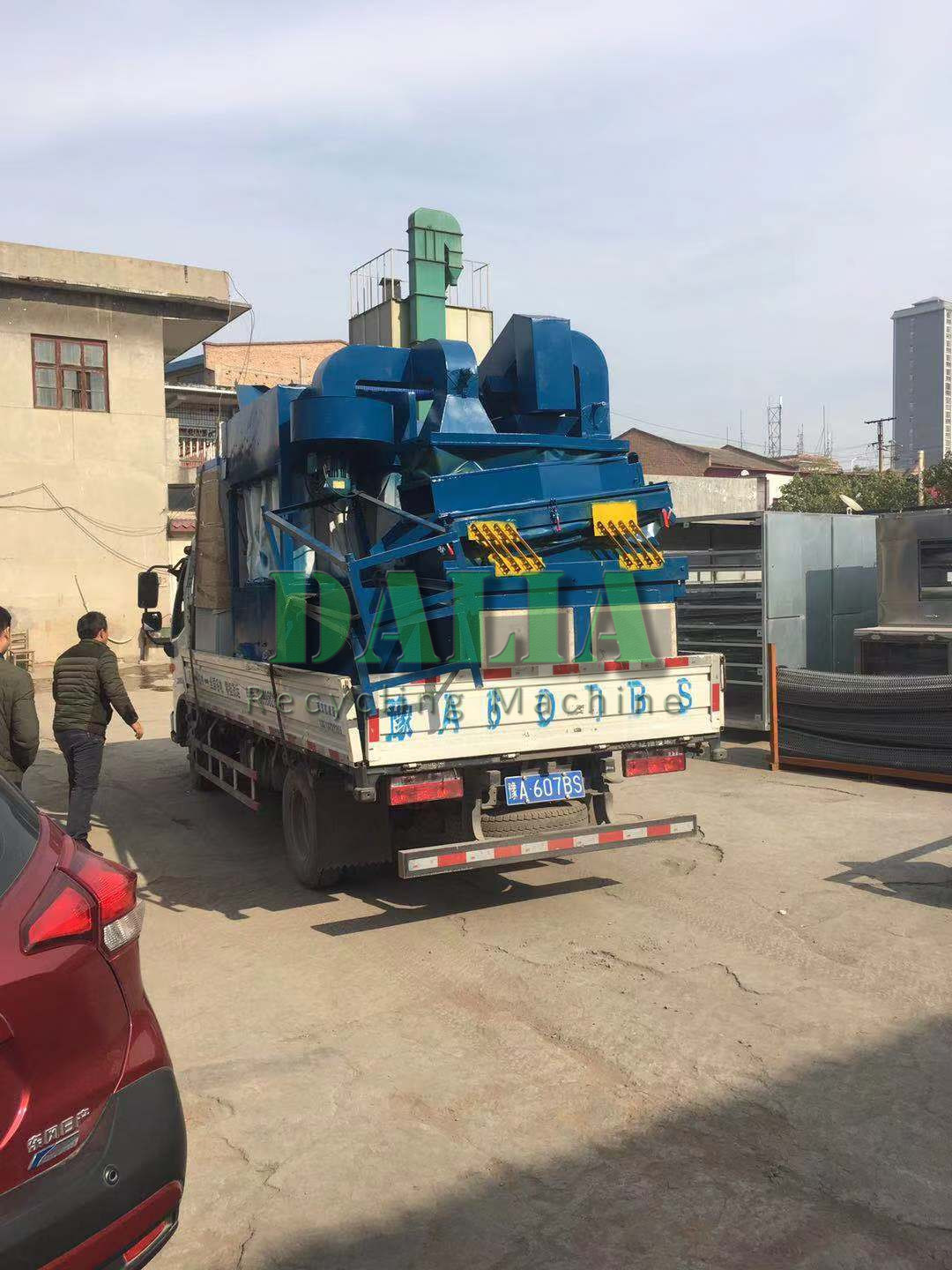 No Pollution Scrap Copper Cable Recycling Machine Custom Voltage DLD-600 Dry Type