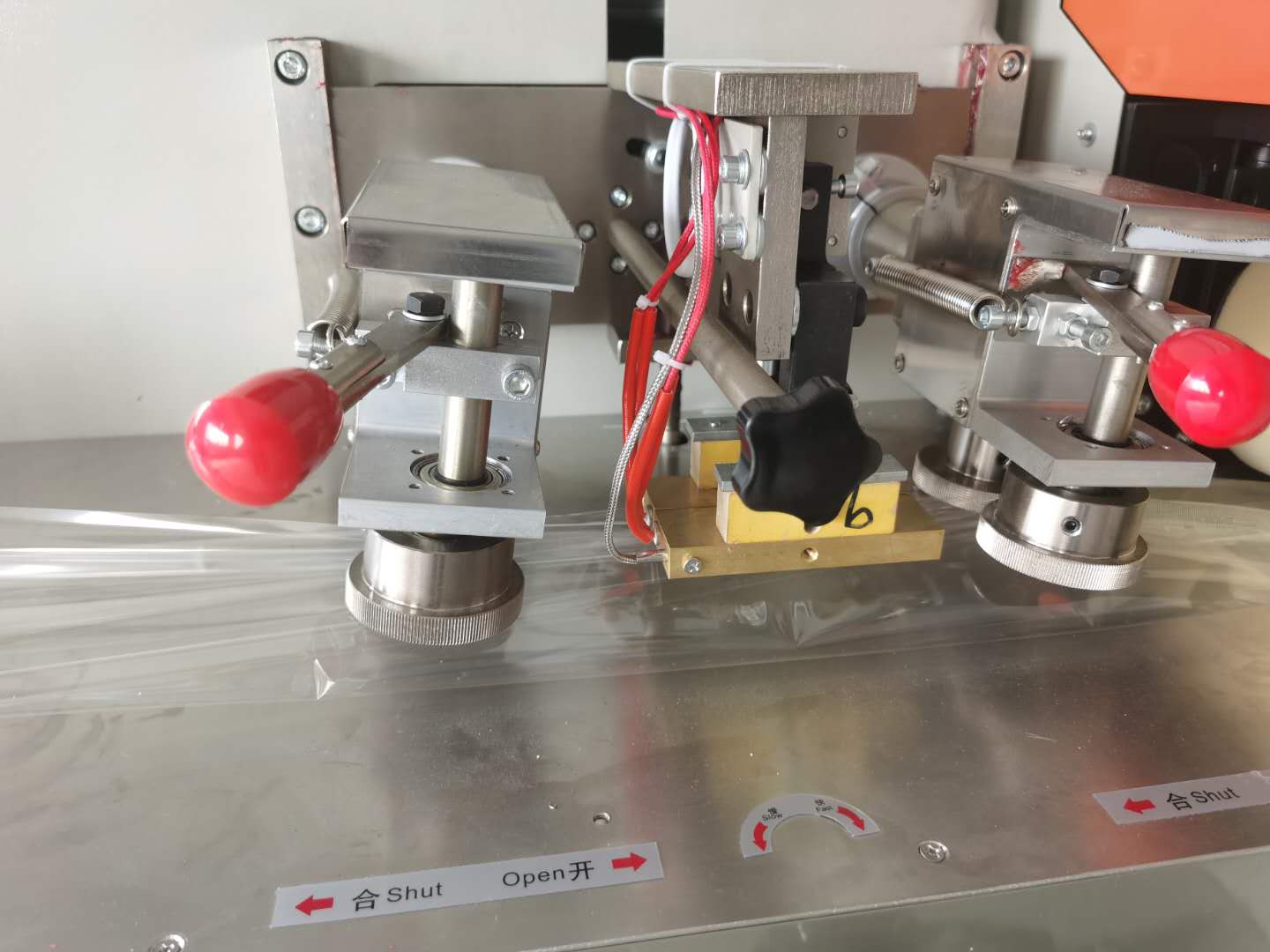 250mm SS304 Pillow Wrap Machine Knife Fork Disposable