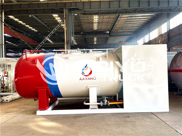 NNPC 5MT 10000L LPG Gas Storage Tanker With Cylinder Filling Dispenser