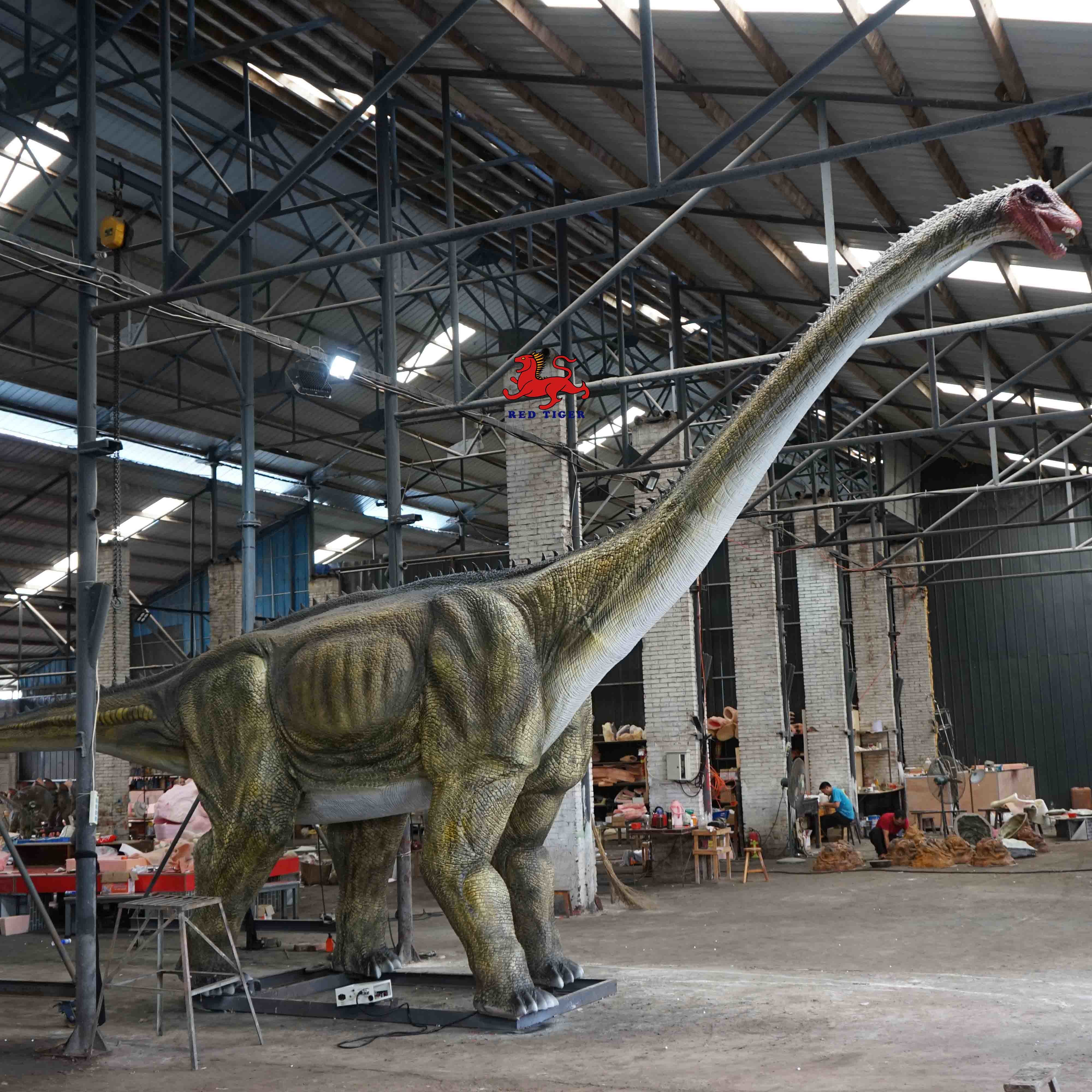 Lifelike Animatronic Dinosaur Amusement Park Diplodocus Model