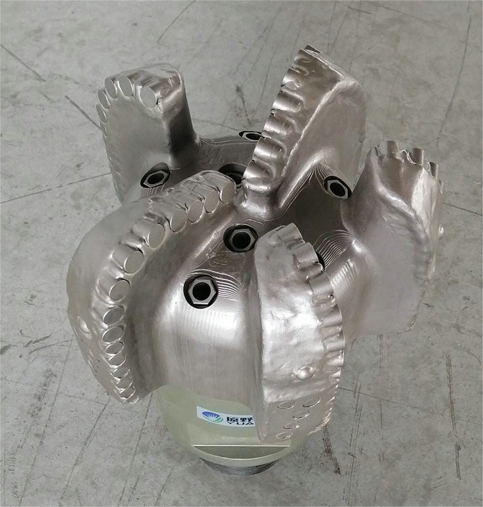 Oil Field 19mm Polycrystalline Diamond Compact Drill Bits ISO Impregnated Diamond Bit