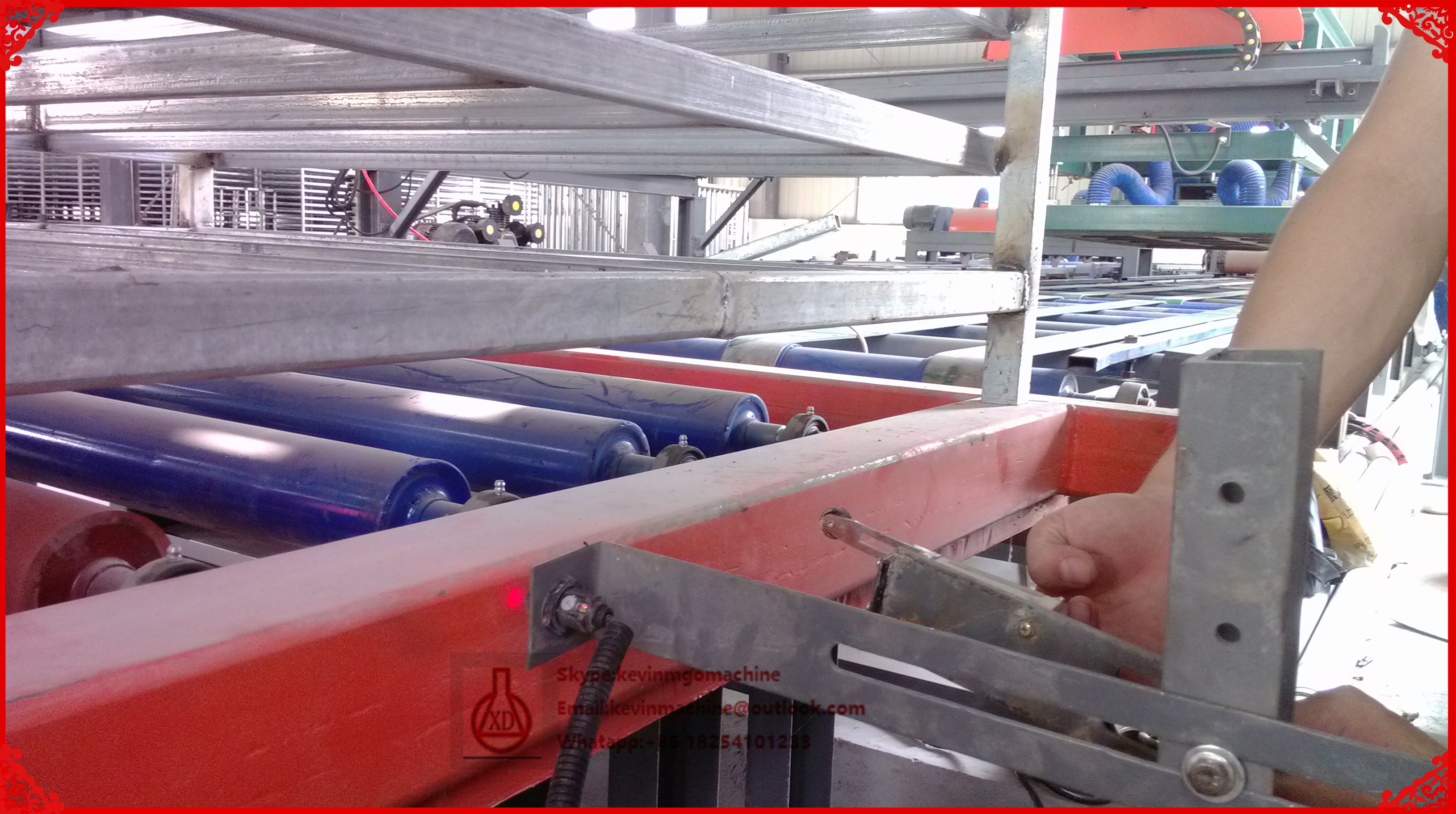 Fully Automatic EPS Sandwich Panel Production Line with Steel Structure