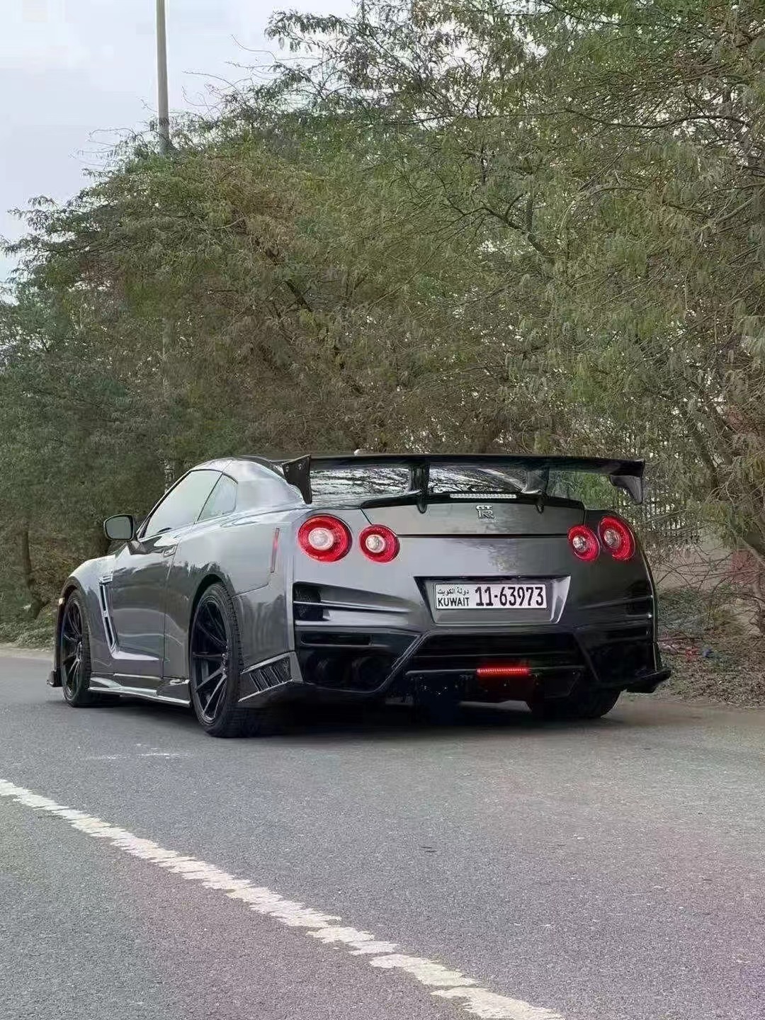 For Nissan GTR R35 Carbon Fiber Body Kit GTR Upgraded Top Style Carbon Fiber Front and Rear Bumper Side Skirt Spoilers