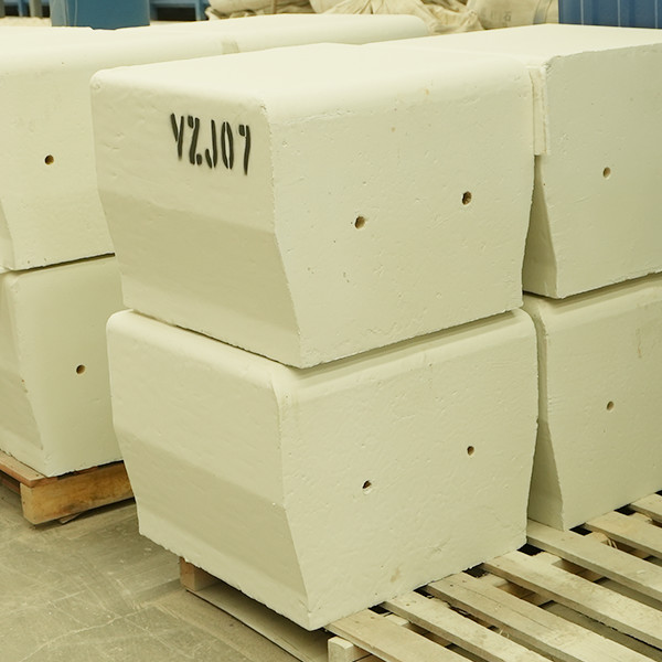 Thermal Shock Resistance Refractory Bricks Pouring Corundum Mullite Fire Bricks For Glass Melter