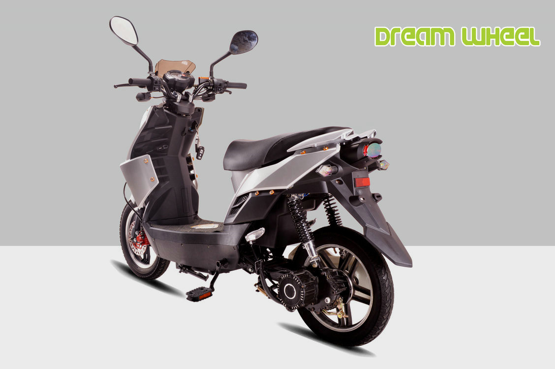 35 mph Electric 2 Wheel Scooter Gear motor strong climb ability 500W 60V With Alarm System