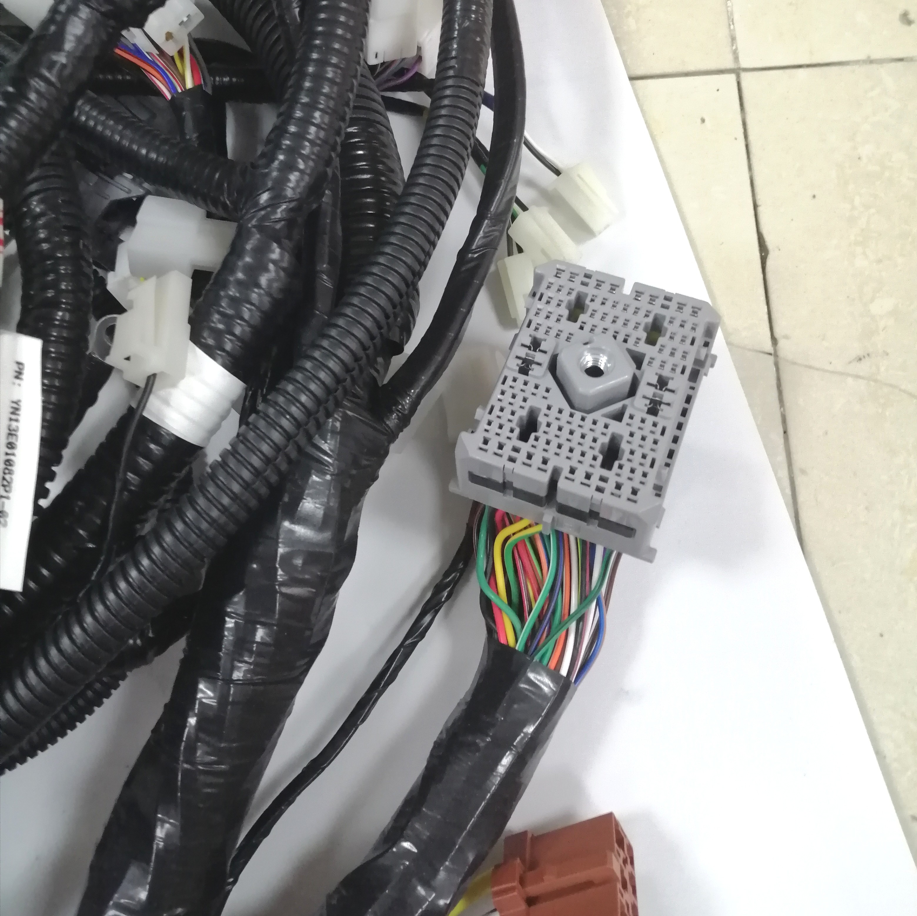 YN14E00015F1 Internal Harness For Excavator SK210-6 Engine YQ07 Wire Harness