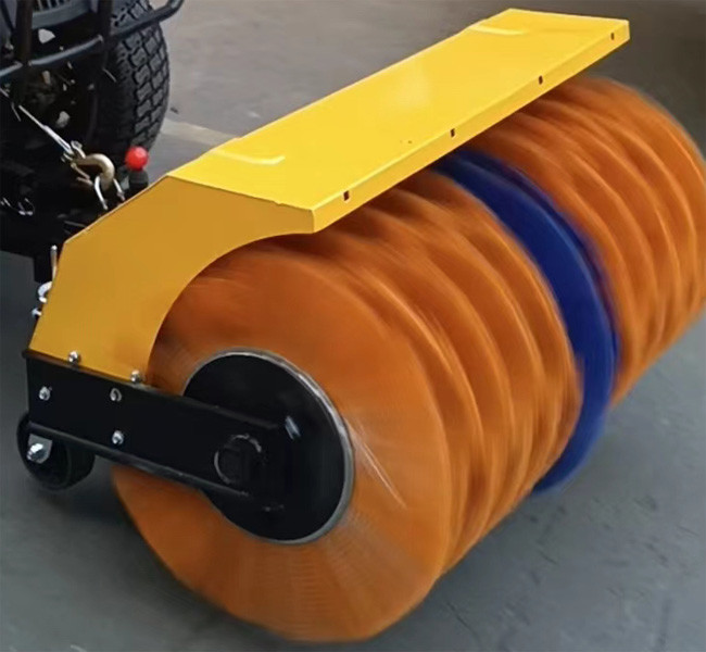 4x4 Small Multi Purpose Tractor Adjustable Seat 4WD Mini Tractor