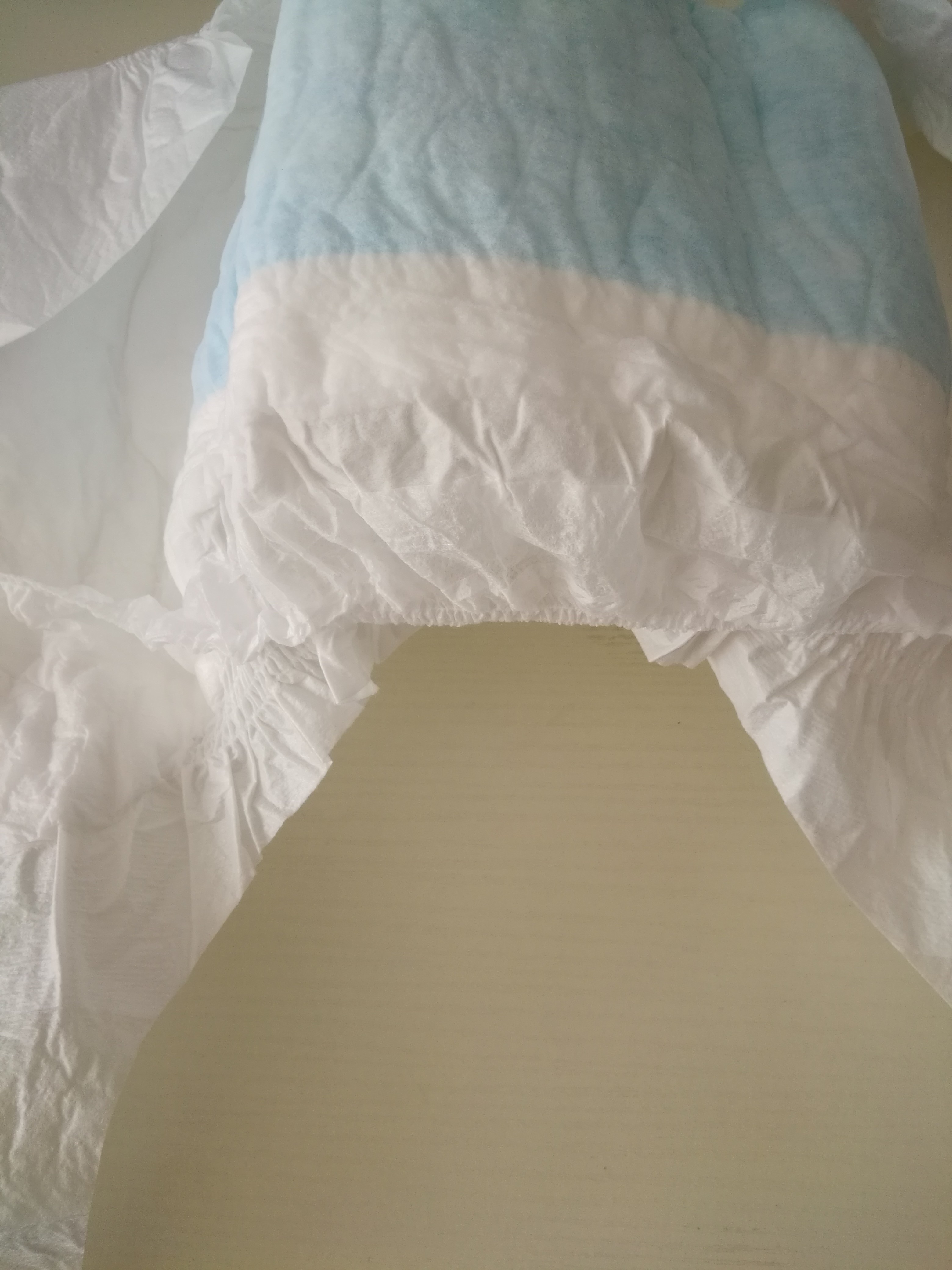 Breathable Back Flow Prevention Adult Disposable Diapers