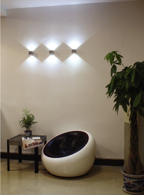 Classic Lighting Cube Reading Indoor LED Wall Lights Five years warranty