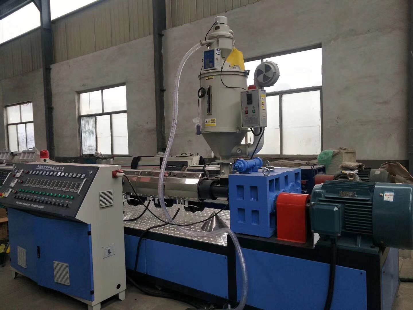 380V 90kw Single Screw Plastic Extruder 150r/Min ISO9001