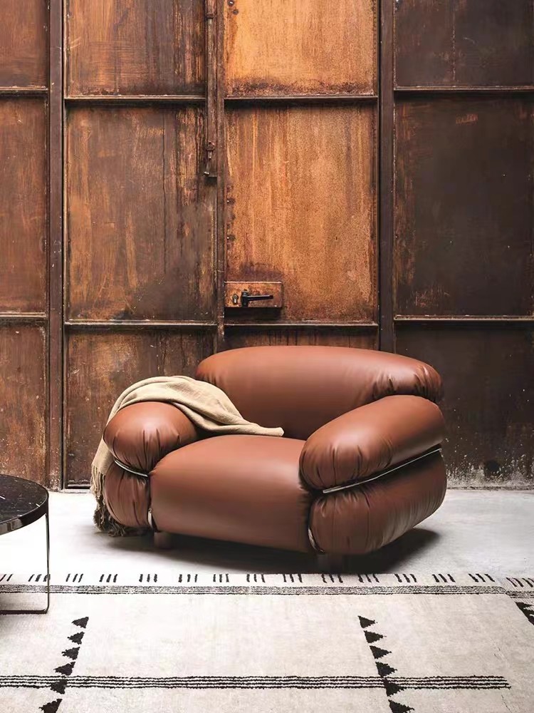 OEM Hotel Bedroom Furniture Fabric Single Black Sofa Chair Puffy Exterior Villa Living Room