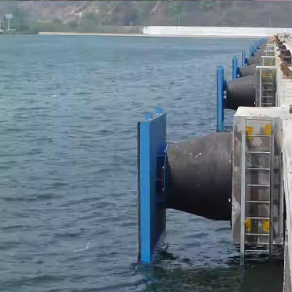 Marine Fenders High Energy Absorption Corrosion Resistant Materials UV Resistant