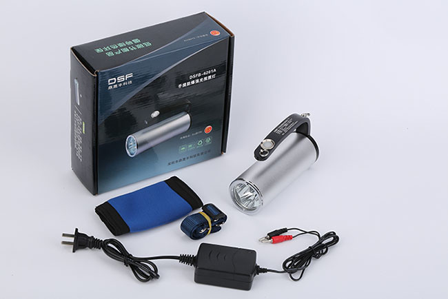 9W Aluminum Explosion Proof LED Flashlight Low Energy Consumption Long Service Life