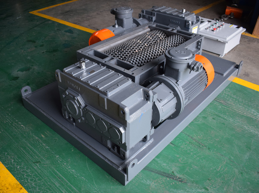 SMALL METAL SHREDDER Metal Recycling Machine Scrap Metal Shredder Dual Shaft Shredder