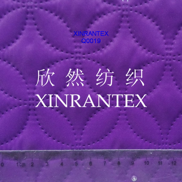 Q0019 polyester quilting fabric design