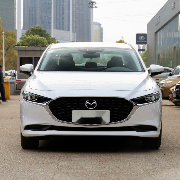 Changan Mazda 3 Axela 2022 2.0L Automatic Smart Edition Compact Car Gasoline